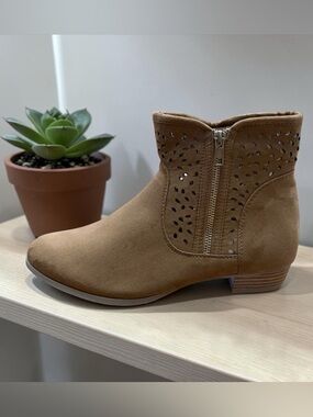 NEW, Lily Morgan, Ankle Boots, Size 9 Camel Faux Suede Perforated Zip Low Heel